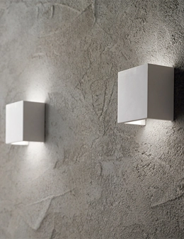 Flash applique in gesso